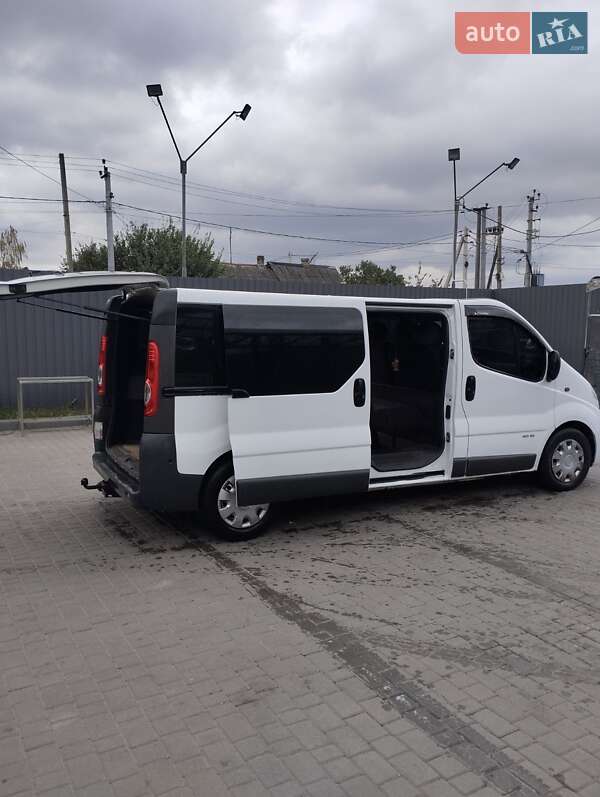 Мінівен Renault Trafic 2008 в Межовій