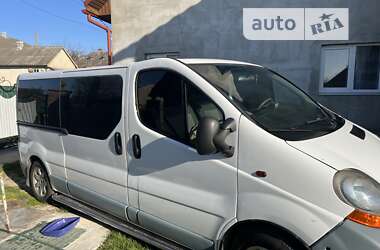 Минивэн Renault Trafic 2005 в Хотине