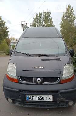 Минивэн Renault Trafic 2004 в Доброполье