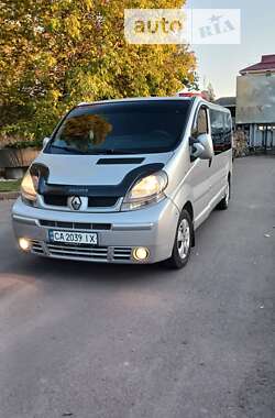 Мінівен Renault Trafic 2005 в Вінниці