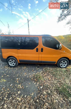 Минивэн Renault Trafic 2008 в Хырове