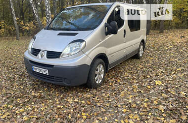 Минивэн Renault Trafic 2010 в Талалаевке