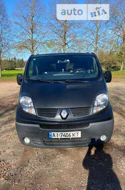 Мінівен Renault Trafic 2013 в Ірпені