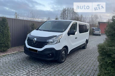 Грузопассажирский фургон Renault Trafic 2018 в Коростене