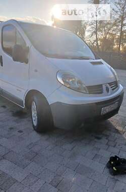 Вантажний фургон Renault Trafic 2010 в Львові