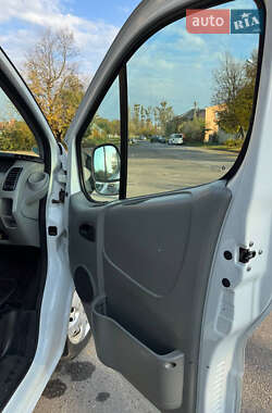 Минивэн Renault Trafic 2009 в Львове