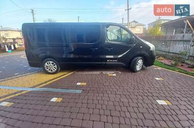 Renault Trafic 2015