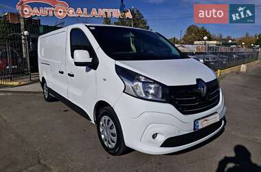 Вантажний фургон Renault Trafic 2015 в Миколаєві