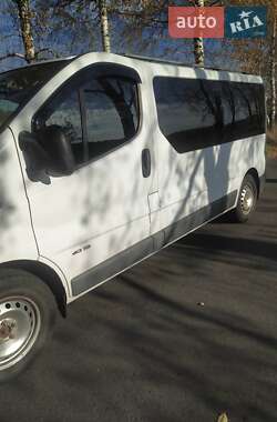 Минивэн Renault Trafic 2007 в Мене