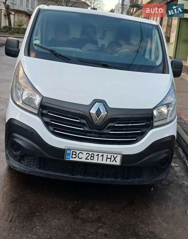 Renault Trafic 2015