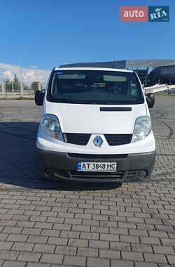 Грузовой фургон Renault Trafic 2013 в Львове