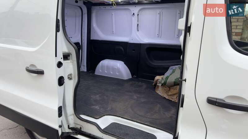 Грузовой фургон Renault Trafic 2018 в Хмельницком