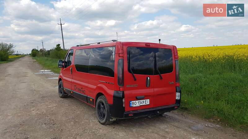 Минивэн Renault Trafic 2006 в Бучаче фото 10 Минивэн Renault Trafic 2006 в Бучаче