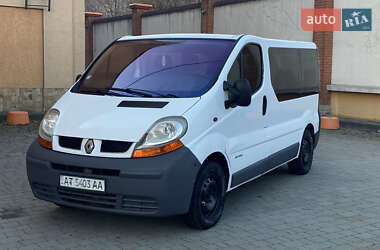 Минивэн Renault Trafic 2004 в Коломые