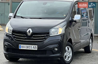 Вантажний фургон Renault Trafic 2015 в Одесі