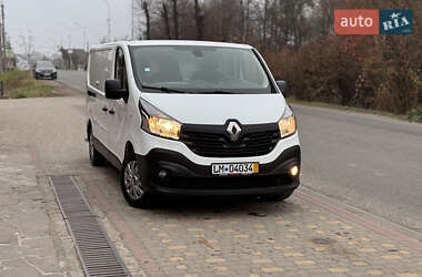 Вантажний фургон Renault Trafic 2019 в Сваляві