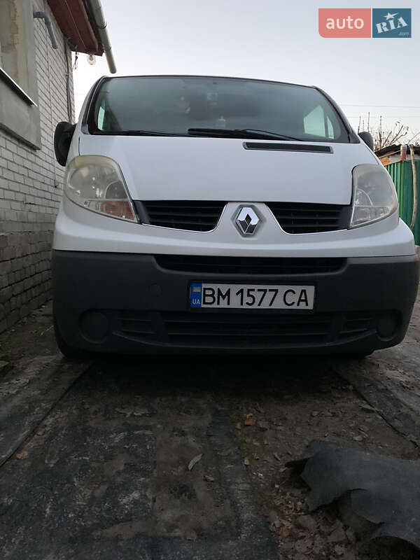 Минивэн Renault Trafic 2007 в 
