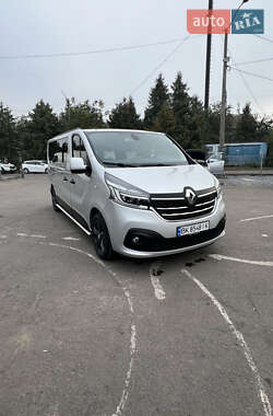 Минивэн Renault Trafic 2021 в Дубно