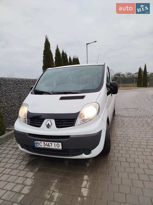 Мінівен Renault Trafic 2010 в Самборі