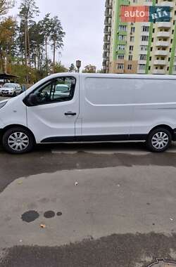 Грузовой фургон Renault Trafic 2016 в Киеве