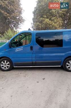 Минивэн Renault Trafic 2006 в Попельне