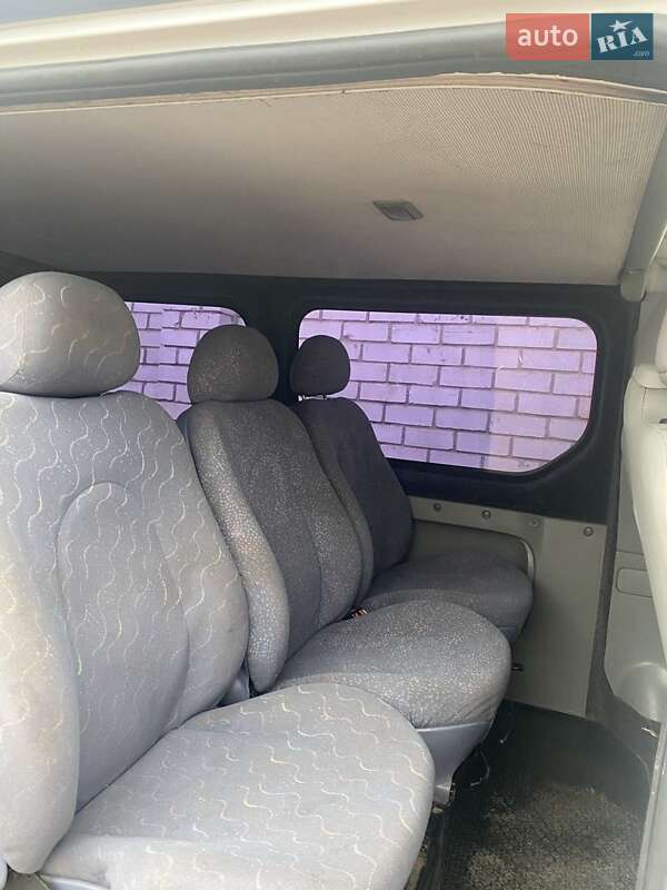 Мінівен Renault Trafic 2005 в Олександрії