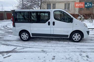 Минивэн Renault Trafic 2011 в Ровно