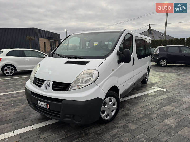 Минивэн Renault Trafic 2011 в Луцке