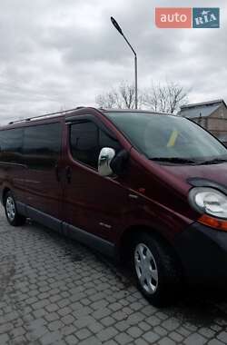 Минивэн Renault Trafic 2005 в Каменец-Подольском