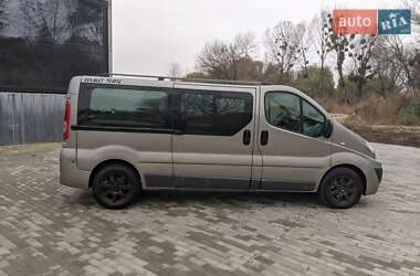 Минивэн Renault Trafic 2011 в Ровно