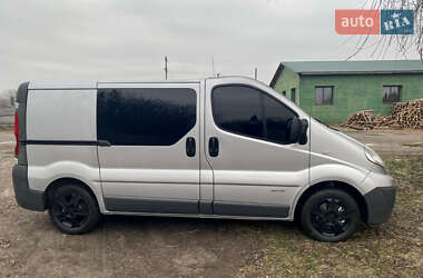 Мінівен Renault Trafic 2012 в Здолбуніві