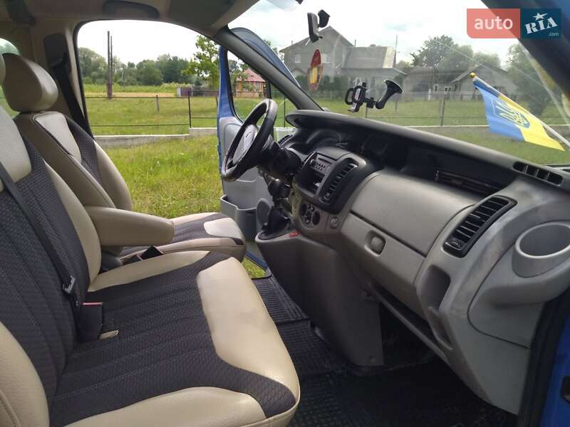 Минивэн Renault Trafic 2007 в Коломые