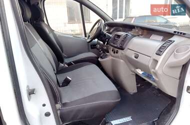 Минивэн Renault Trafic 2005 в 