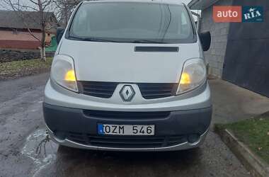 Вантажний фургон Renault Trafic 2012 в Рівному