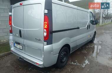 Вантажний фургон Renault Trafic 2012 в Рівному