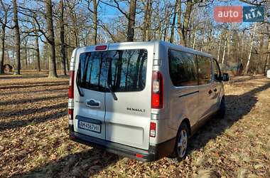 Мінівен Renault Trafic 2015 в Житомирі