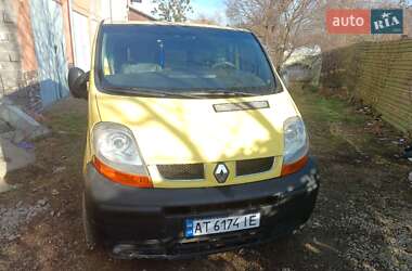 Мінівен Renault Trafic 2004 в Івано-Франківську