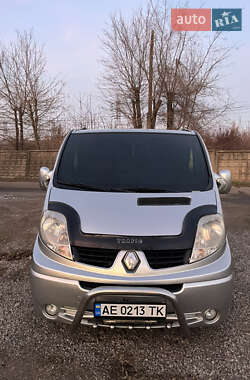 Мінівен Renault Trafic 2008 в Кривому Розі