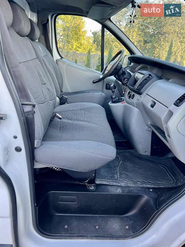 Вахтовый автомобиль / Кунг Renault Trafic 2005 в Львове