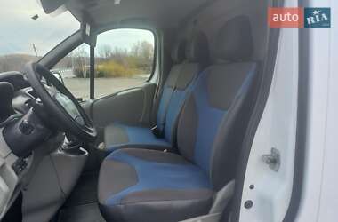 Вантажний фургон Renault Trafic 2014 в Рівному