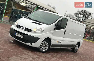 Мінівен Renault Trafic 2012 в Рівному