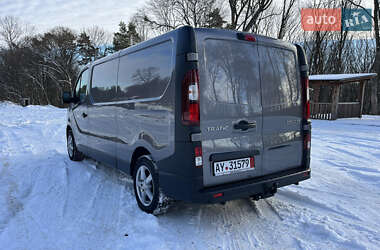 Грузовой фургон Renault Trafic 2015 в Бережанах