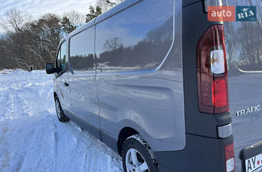 Грузовой фургон Renault Trafic 2015 в Бережанах