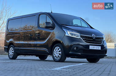 Вантажний фургон Renault Trafic 2020 в Дубні