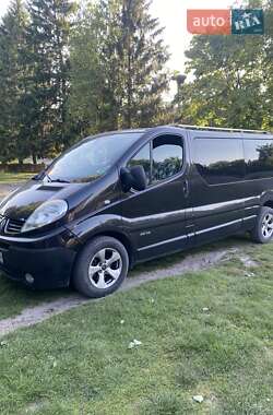 Мінівен Renault Trafic 2010 в Володимирі