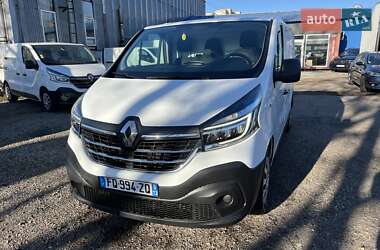 Грузовой фургон Renault Trafic 2020 в 