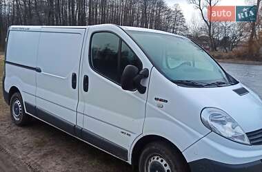 Вантажний фургон Renault Trafic 2012 в Славуті