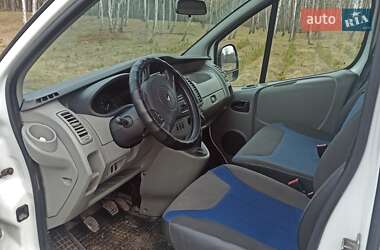 Вантажний фургон Renault Trafic 2012 в Славуті