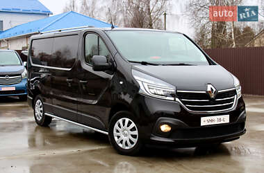 Вантажний фургон Renault Trafic 2021 в Млиніві