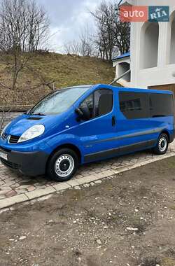 Мінівен Renault Trafic 2007 в Коломиї